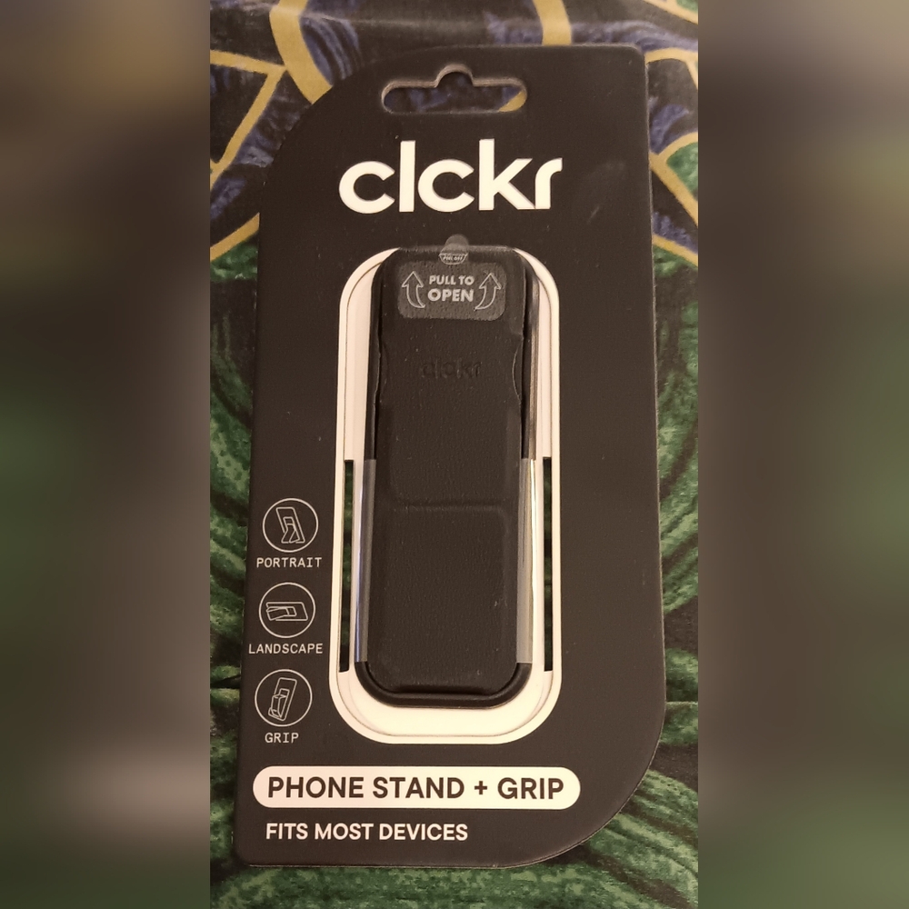 ClCKR Stand Grip Strap Kickstand Universal Phone Holder BLACK